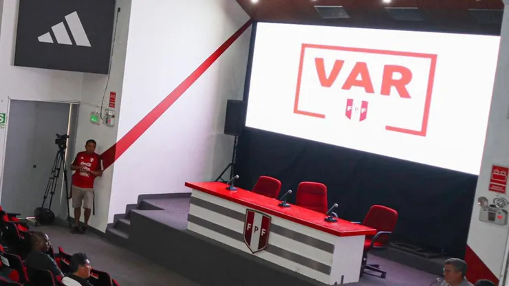 La razón de los errores arbitrales en partidos de Alianza Lima y Universitario.