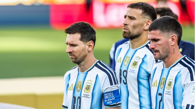 Lionel Messi, Nicolás Otamendi y Rodrigo De Paul.
