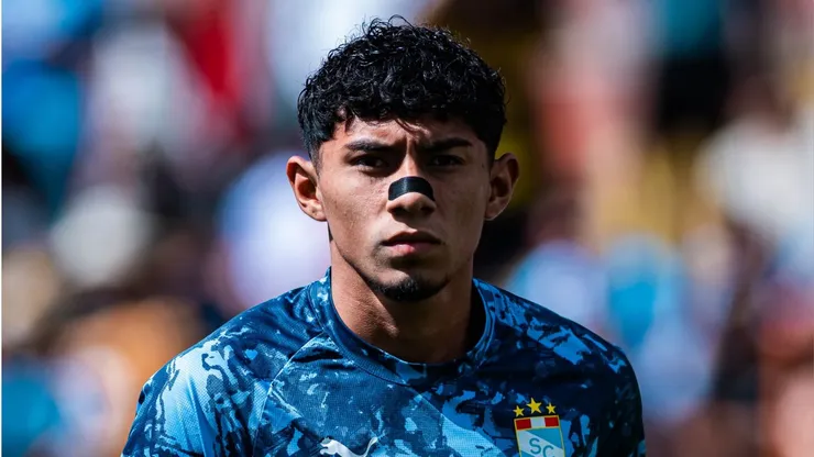 Maxloren Castro, atacante de Sporting Cristal.
