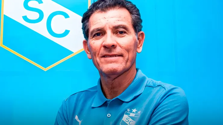 Gustavo Zevallos dejó su cargo en Sporting Cristal.