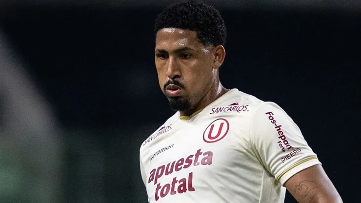 Jesús Castillo Molina dejaría Universitario para jugar en el fútbol africano.