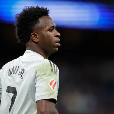 Mientras Real Madrid ofrece 20 millones de renovación, el dineral que quiere Vinicius Jr.