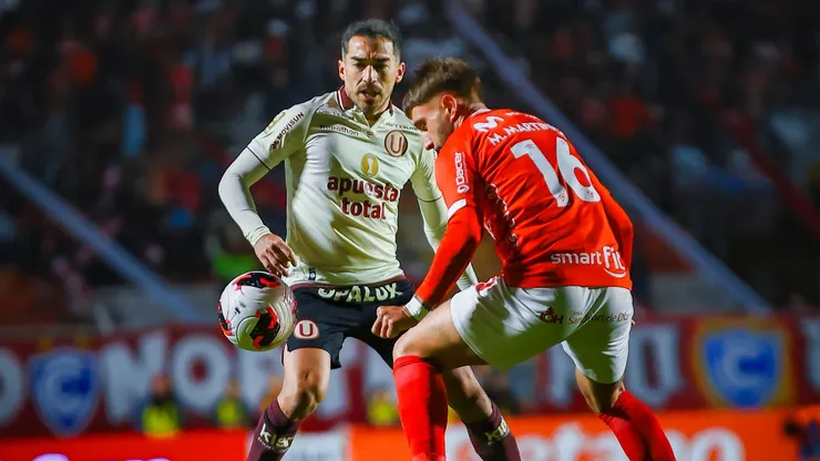 Cienciano vs. Universitario por el Torneo Clausura 2026.