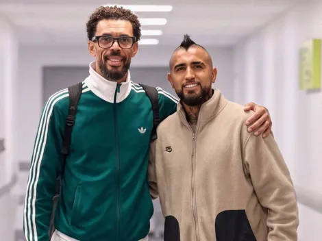 Así fue el recibimiento de Arturo Vidal a Vozinha en la interna de Colo Colo