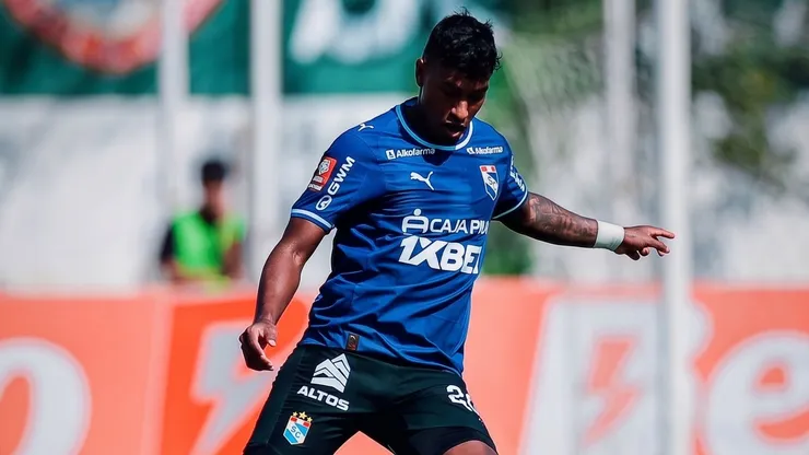 Miguel Araujo, defensa de Sporting Cristal.
