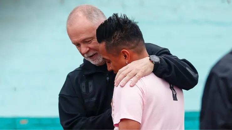 Mano Menezes y Christian Cueva.
