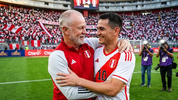 Mano Menezes y Jairo Vélez.