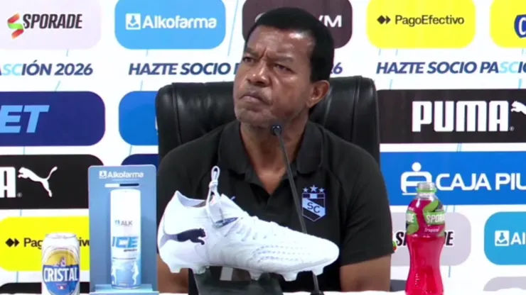 Julio César Uribe, director general de fútbol de Sporting Cristal.