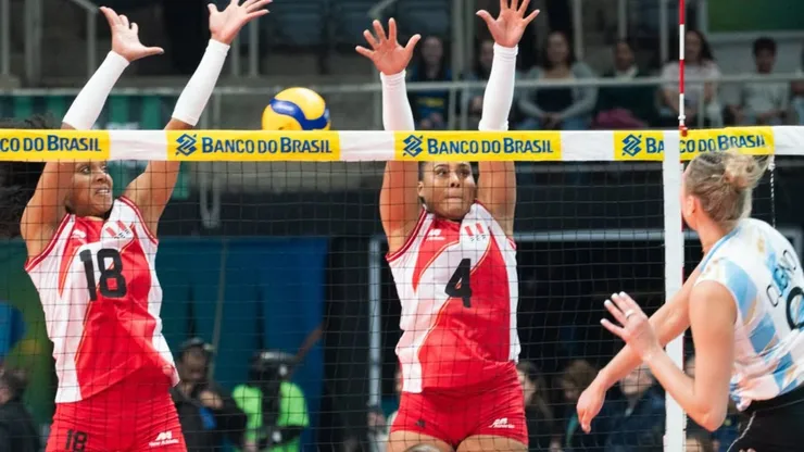Perú debutó con derrota ante Argentina en el Sudamericano.