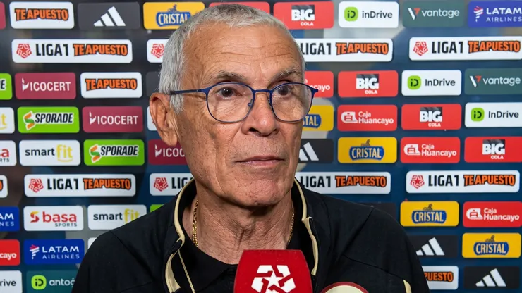 Héctor Cúper, en la entrevista antes del clásico.