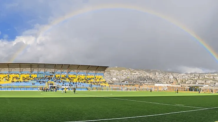 Un equipo peruano jugará en el estadio más alto del mundo.