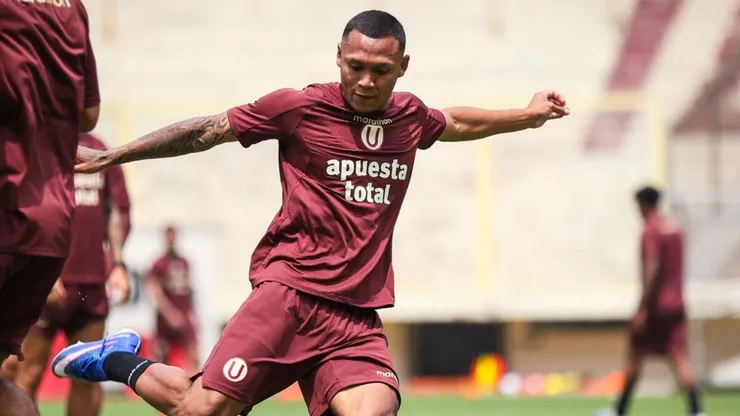 Bryan Reyna, atacante de Universitario.
