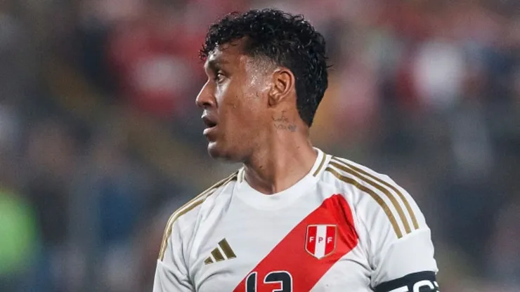 Renato Tapia, volante peruano,