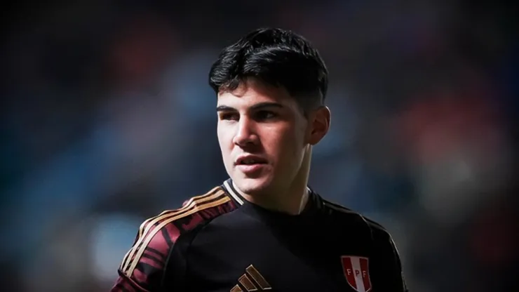Felipe Chávez, nuevamente ausente en la Selección Peruana.