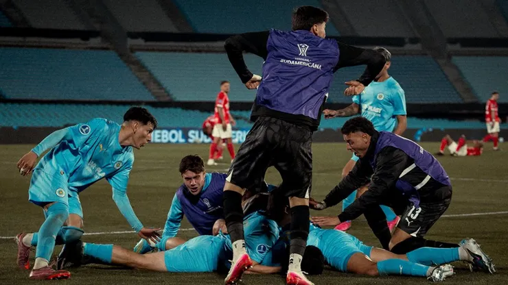 Montevideo City Torque venció a Cienciano y se burló en redes sociales.
