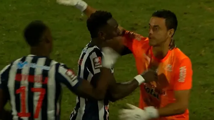 Eryc Castillo y un buen gesto con Alejandro Duarte tras las críticas.