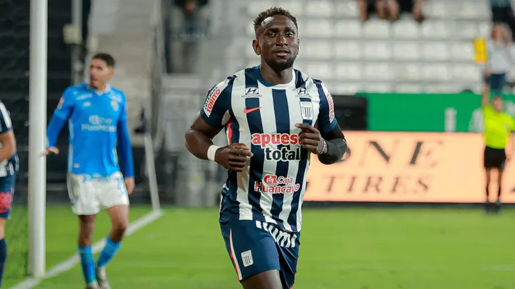 Eryc Castillo fue uno de los goleadores de Alianza Lima ante ADT.