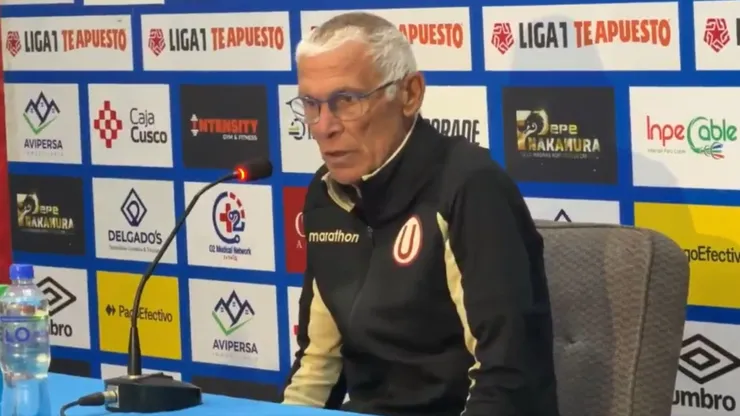 Héctor Cúper, DT de Universitario.