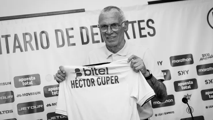 Universitario pensaría cortar el proceso de Héctor Cúper.