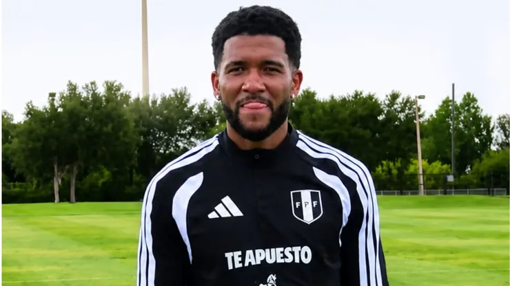 Piero Magallanes, seleccionado de Perú.