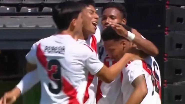 Perú festejó ante Chile y se quedó con la medalla de bronce.