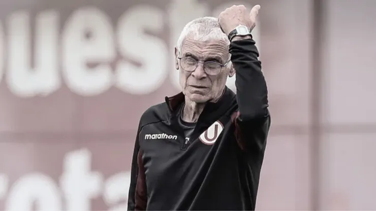 Héctor Cúper, exentrenador de Universitario.