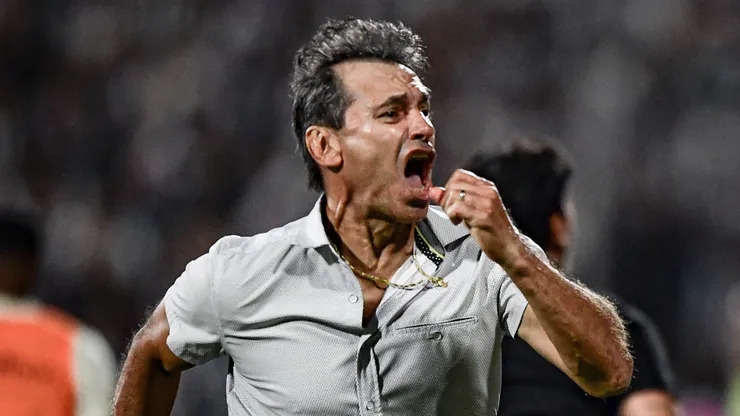 Fabián Bustos, en su festejo desmedido ante Alianza Lima.