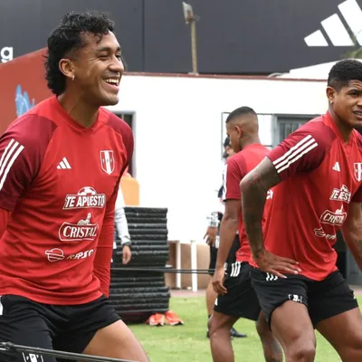 Además de Tapia, los 4 jugadores del exterior que podrían sumarse a los planes de Perú