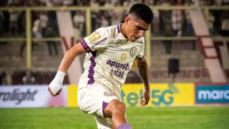 Piero Quispe, volante de Universitario.