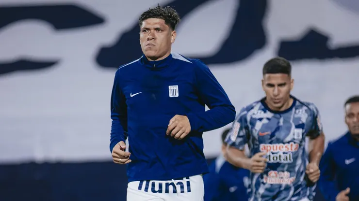 Jesús Castillo y Gianfranco Chávez entrenando en Matute.
