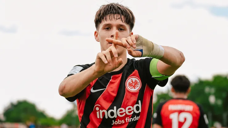 Philipp Eisele Yupanqui se acerca cada vez más a la primera del Eintracht Frankfurt.