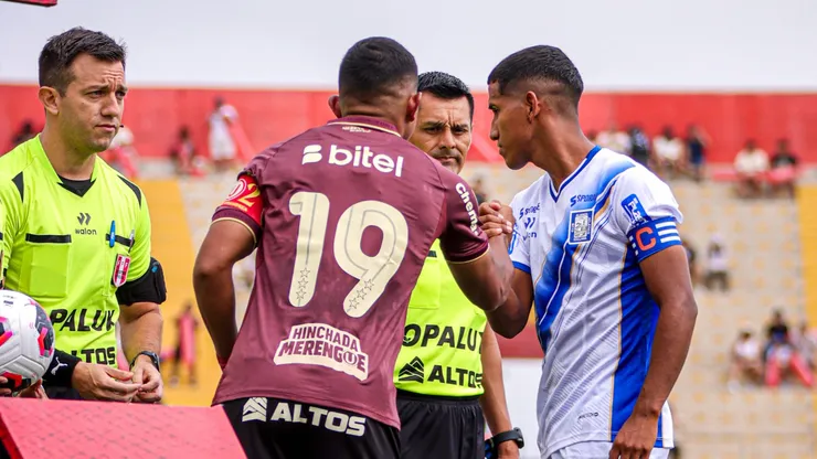 Alianza Atlético vs. Universitario por el Torneo Clausura 2026.