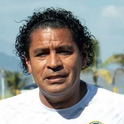 Santiago Acasiete asume como nuevo DT de FC Cajamarca