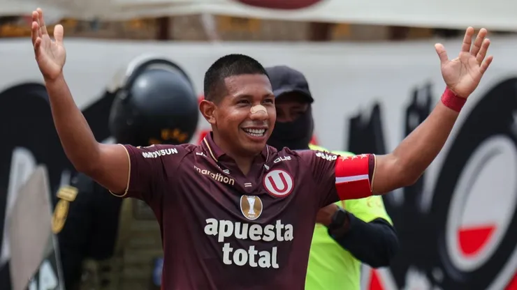 Edison Flores, atacante de Universitario.