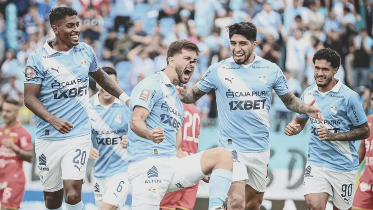 Miguel Araujo, Rafael Lutiger, Luis Iberico y Cristiano Da Silva.