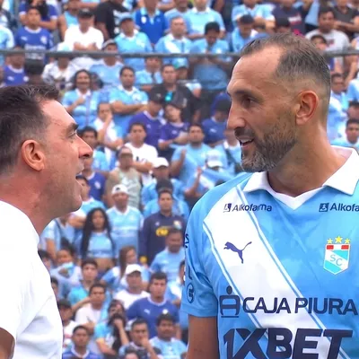 El fuerte cruce entre Hernán Barcos y Pablo Guede en pleno Sporting Cristal vs. Alianza Lima: "Cagón"