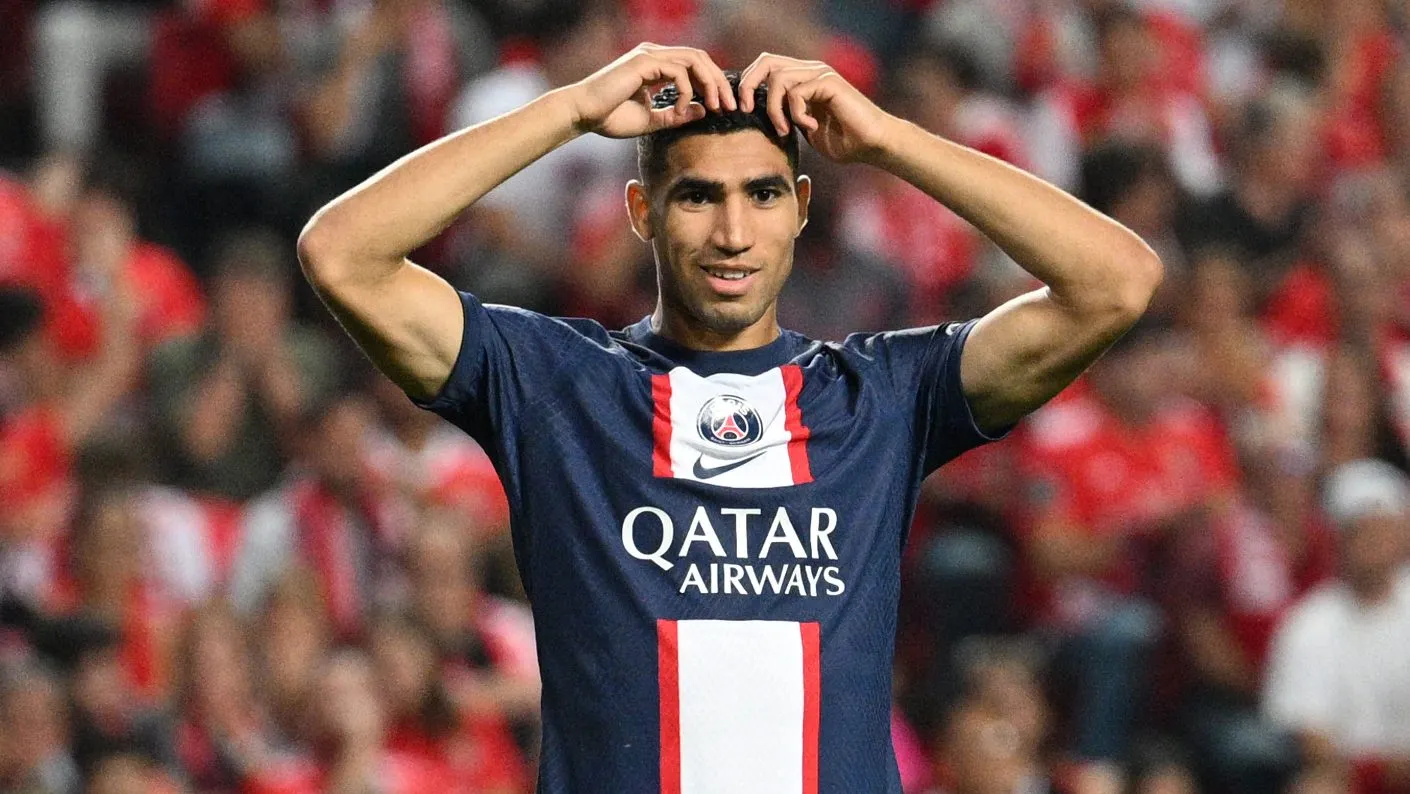 Achraf Hakimi podría ponerle punto final a su estadía en el PSG. Getty Images.