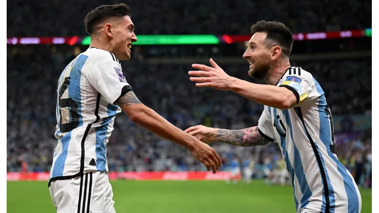 Nahuel Molina y Lionel Messi.