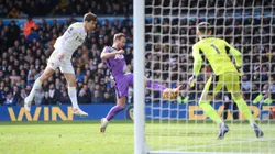 LEEDS, ENGLAND - FEBRUARY 26: Harry Kane of Tottenham Hotspur scores their side's first goal during the Premier League match between Leeds United and Tottenham Hotspur at Elland Road on February 26, 2022 in Leeds, England. (Photo by Laurence Griffiths/Getty Images)