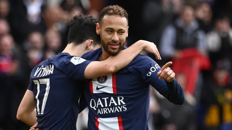 Neymar y un festejo particular.