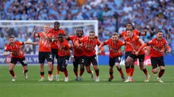 Luton Town ganó por penales y ascendió a la Premier League.