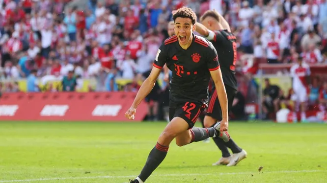 Musiala fue clave en la obtención de la última Bundesliga con su gol en la última fecha.