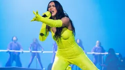 Dua Lipa lanzó "Dance the Night" en sus plataformas digitales.