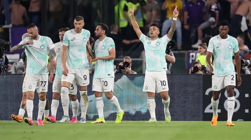 Lautaro Martínez marcó los dos goles para Inter en la final de Copa Italia.