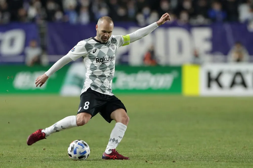 Iniesta y su magia en el el Vissel Kobe (Getty)