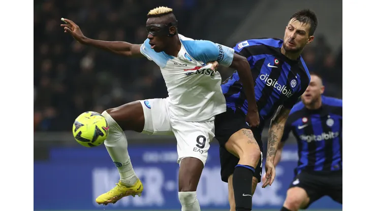 Juego entre Napoli e Inter.