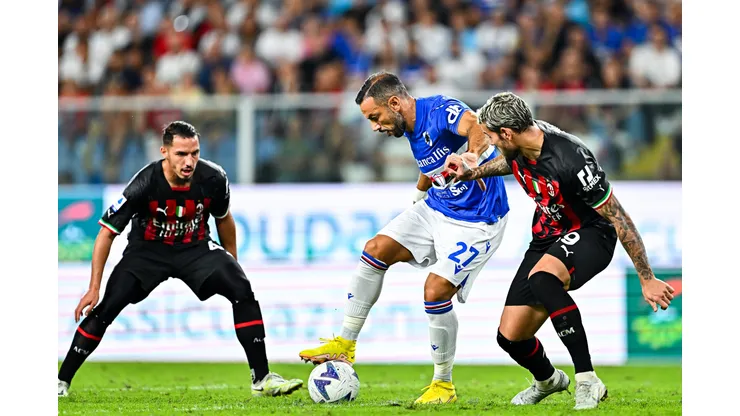 Acción de juego entre Sampdoria y Milan.