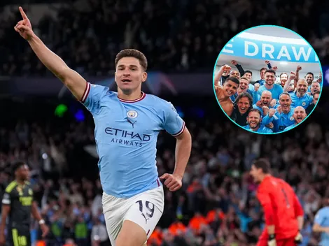 El detalle increíble de Julián Alvarez en la foto del festejo de Manchester City