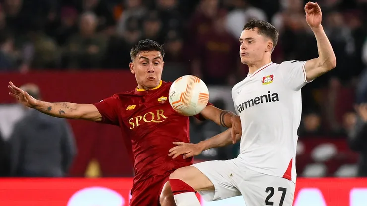 Paulo Dybala y Florian Wirtz, figuras de Roma y Bayer Leverkusen, respectivamente.