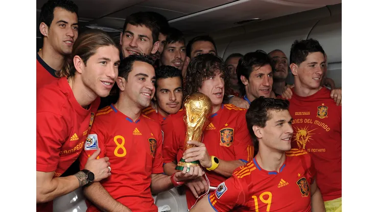 Fue campeón del mundo con España en Sudáfrica 2010 y anunció su retiro